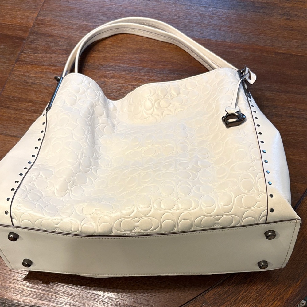 Coach White Embossed Shoulder Bag - Picture 2 of 8